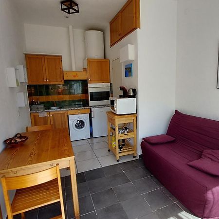 Chez Leslie Et Vincent : Logements Climatises Avec Parking Privatif Perpignan Luaran gambar